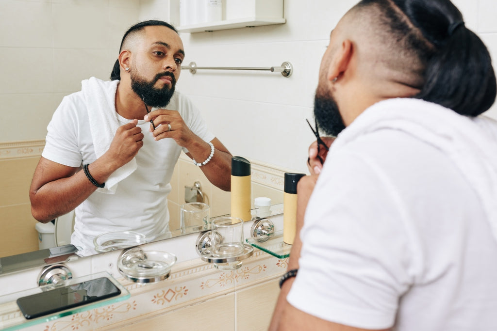 COMBATTING DRY AND UNRULY BEARDS - BEST STYLING TIPS AND PRODUCTS TO USE